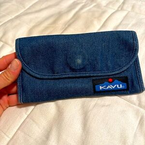 KAVU Big Spender Blue Denim Wallet